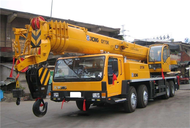 曹妃甸区吊车出租选择重点